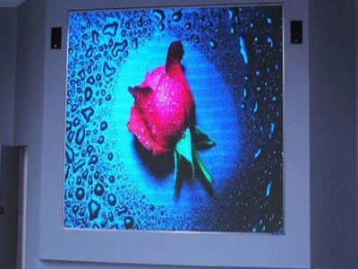 蘇州室內表貼三合一P7.62LED顯示屏